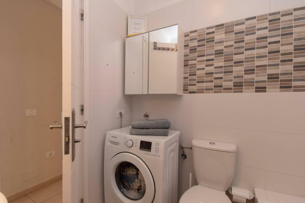 Great 2 Beds Apartment Los Cristianos Los Cristianos  Exteriör bild